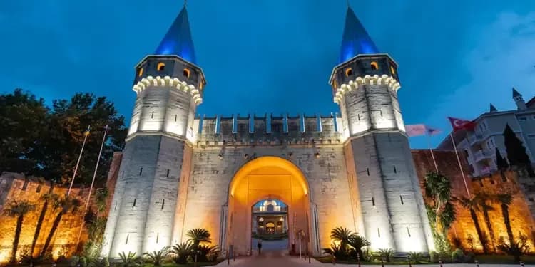 Topkapı Sarayı, AYA Roof Lounge’a yürüme mesafesinde — Sultanahmet, İstanbul